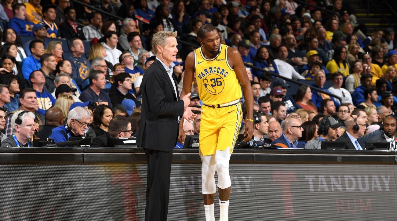 Quản lý của Kevin Durant vẫn chưa chắc chắn về khả năng trở lại của siêu sao này tại NBA Finals Quản lý của Kevin Durant vẫn chưa chắc chắn về khả năng trở lại của siêu sao này tại NBA Finals